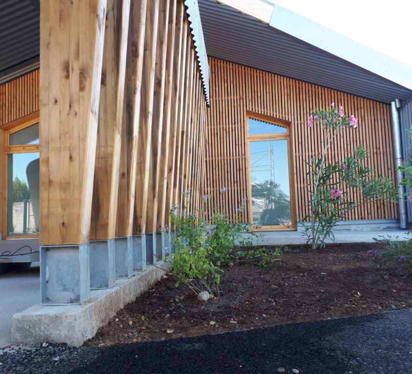 LUNEL – Bâtiments d’accueil pour les associations sportives